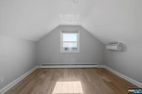 565 Center Street Wood Ridge NJ 07075