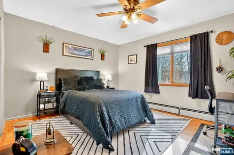 21 Ulster Street West Milford NJ 07480