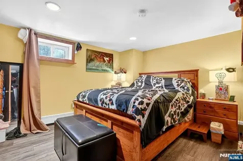 21 Ulster Street West Milford NJ 07480