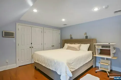 7 Charlden Drive Saddle River NJ 07458