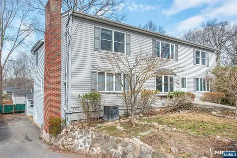 558 Beech Street Twp of Washington NJ 07676