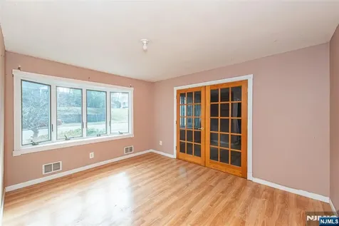 558 Beech Street Twp Of Washington NJ 07676