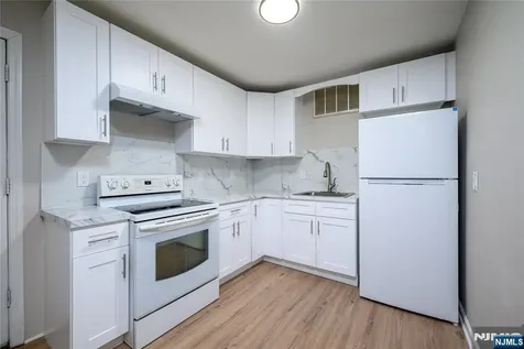 114 Watson Avenue Newark NJ 07112