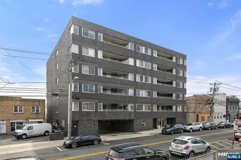 364 Palisade Avenue Cliffside Park NJ 07010