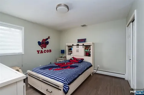 75 Longport Road Wayne NJ 07470
