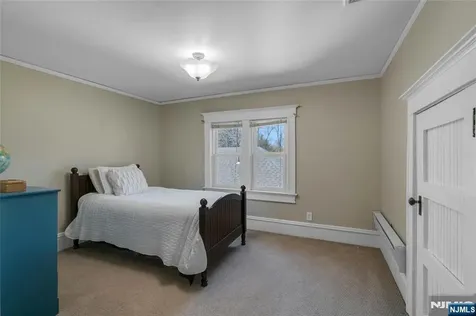 321 Hollywood Avenue Ho-ho-kus NJ 07423