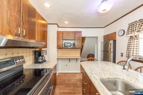126 Jefferson Street Wanaque NJ 07420