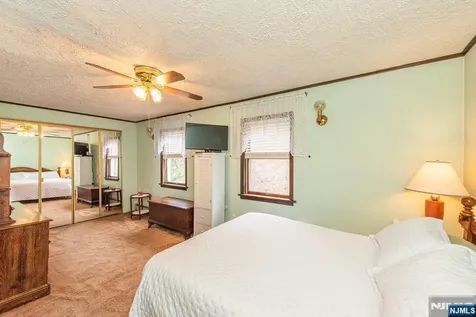 126 Jefferson Street Wanaque NJ 07420