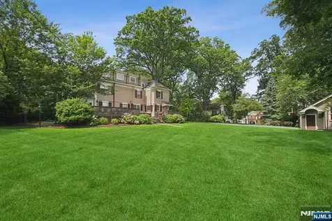 29 Hillcrest Road Glen Ridge NJ 07028