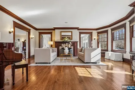 29 Hillcrest Road Glen Ridge NJ 07028