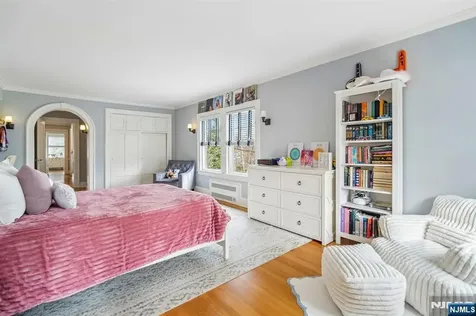 29 Hillcrest Road Glen Ridge NJ 07028