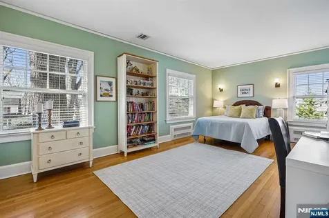 29 Hillcrest Road Glen Ridge NJ 07028