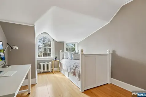 29 Hillcrest Road Glen Ridge NJ 07028