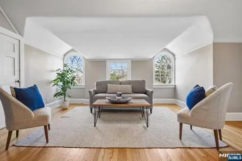29 Hillcrest Road Glen Ridge NJ 07028