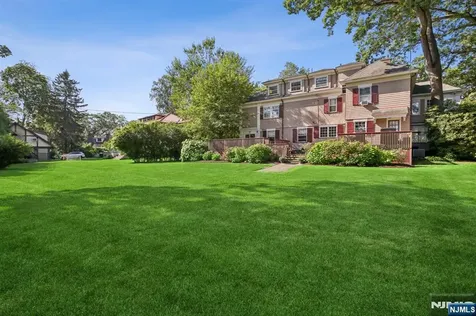 29 Hillcrest Road Glen Ridge NJ 07028