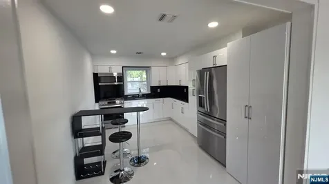 5200 Meadowview Avenue North Bergen NJ 07047