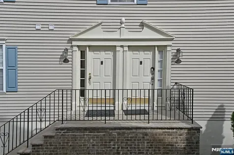 884 Somerset Court Ramsey NJ 07446