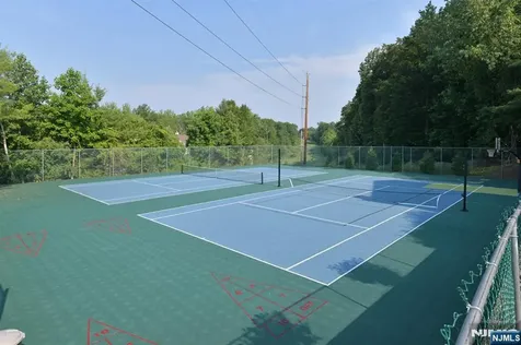 884 Somerset Court Ramsey NJ 07446
