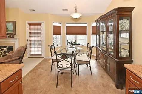 884 Somerset Court Ramsey NJ 07446
