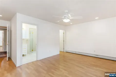 130 N 7th Street Saddle Brook NJ 07663