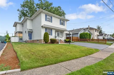 130 N 7th Street Saddle Brook NJ 07663