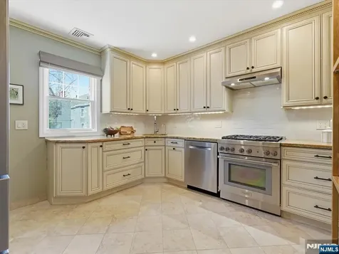 14 Evergreen Avenue Bloomfield NJ 07003