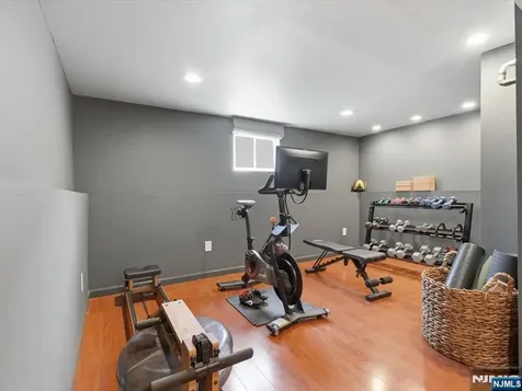 14 Evergreen Avenue Bloomfield NJ 07003