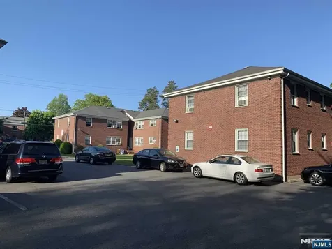 171-183 Fort Lee Road Teaneck NJ 07666