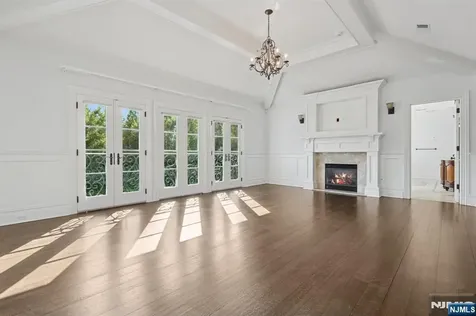 144 Truman Drive Cresskill NJ 07626