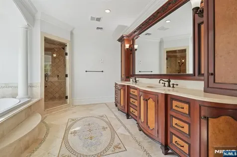 144 Truman Drive Cresskill NJ 07626