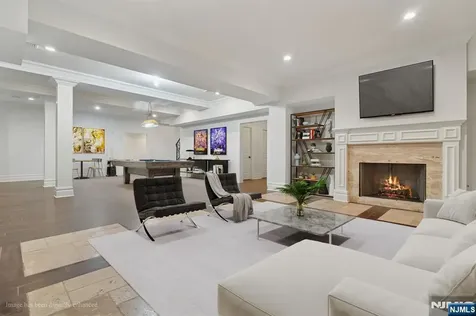 144 Truman Drive Cresskill NJ 07626