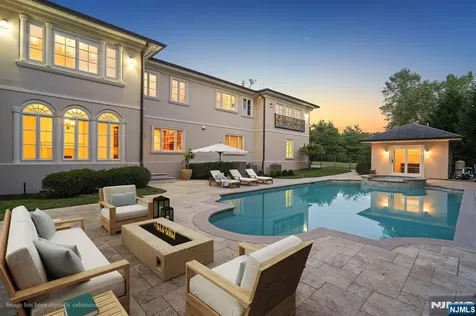 144 Truman Drive Cresskill NJ 07626