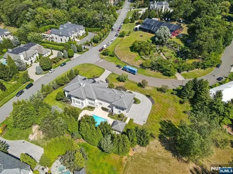 144 Truman Drive Cresskill NJ 07626