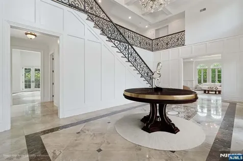 144 Truman Drive Cresskill NJ 07626