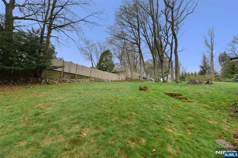 188 Highwood Avenue Glen Rock NJ 07452