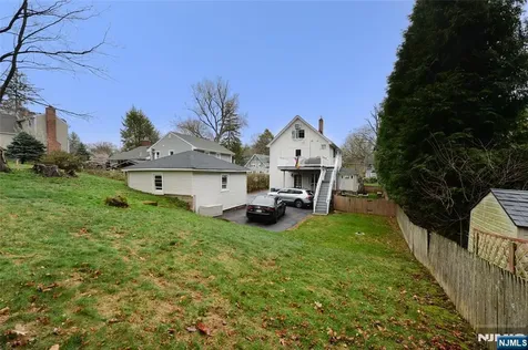 188 Highwood Avenue Glen Rock NJ 07452