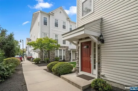 3 Holly Lane Garfield NJ 07026