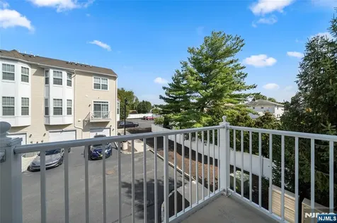 3 Holly Lane Garfield NJ 07026