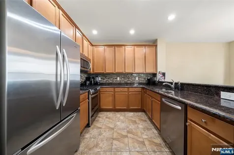 3 Holly Lane Garfield NJ 07026