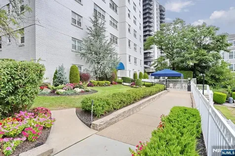 280 Prospect Hackensack NJ 07601