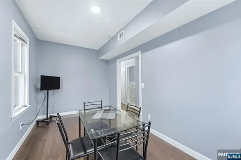 757 Thomas Street Elizabeth NJ 07202