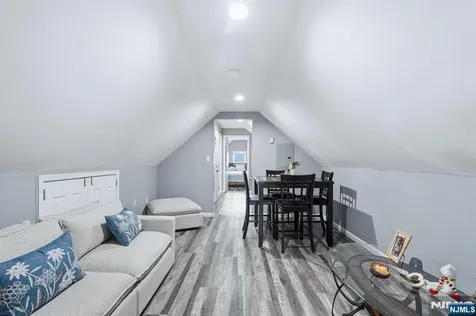 757 Thomas Street Elizabeth NJ 07202