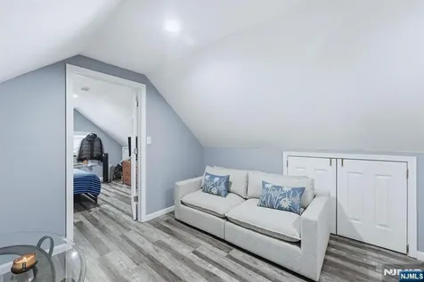 757 Thomas Street Elizabeth NJ 07202