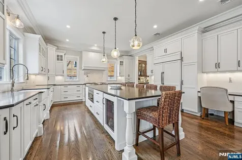 16 Norman Place Tenafly NJ 07670
