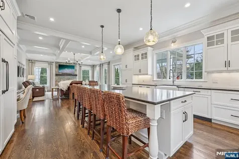 16 Norman Place Tenafly NJ 07670