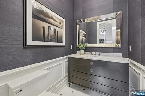 16 Norman Place Tenafly NJ 07670