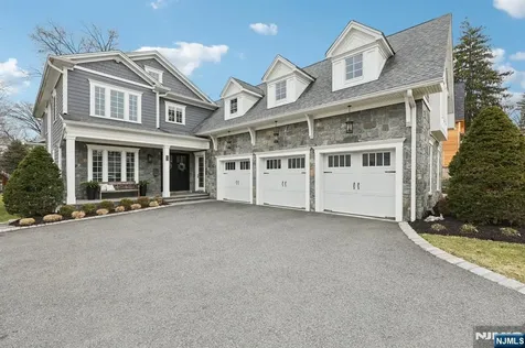 16 Norman Place Tenafly NJ 07670