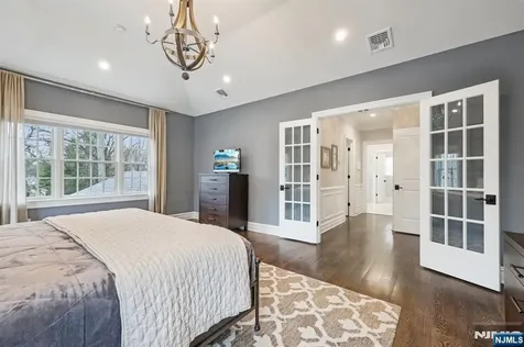 16 Norman Place Tenafly NJ 07670