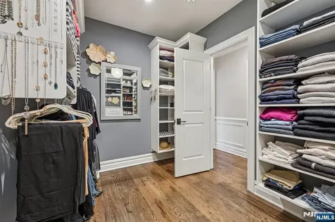 16 Norman Place Tenafly NJ 07670