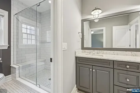 16 Norman Place Tenafly NJ 07670